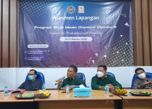 Wawancara Akreditasi Prodi Mesin Otomotif Assesor dengan Tenaga Kependidikan UNIMMA 17 Feb 2023